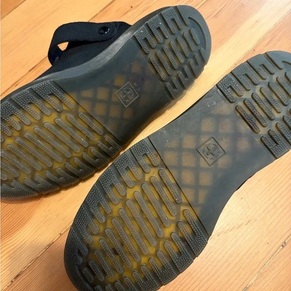 Dr Martens Black Slip-On Clogs - Picture 2 of 3